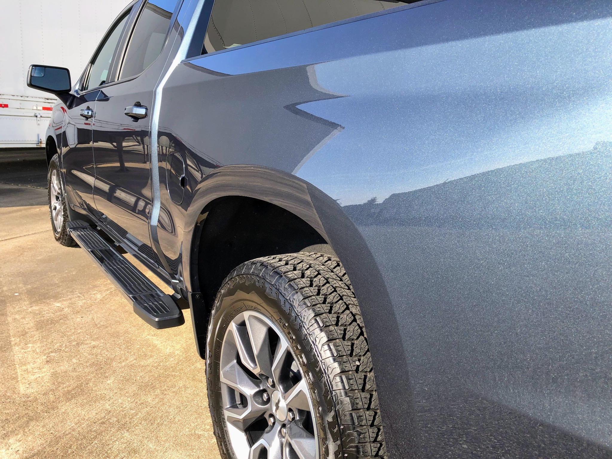 Blue Chevrolet pickup truck, exterior detailing